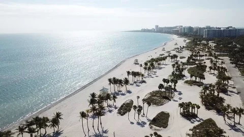 Beautiful Florida Beach Key Biscayne Drone Shot Vídeos de archivo 88414803