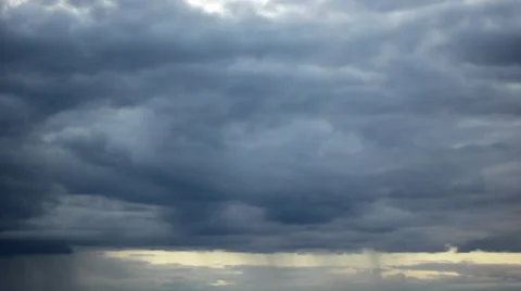 Beautiful gray time-lapse clouds. Slow moving. Video stock 35628816