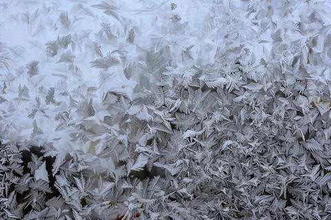 Beautiful ice pattern on winter window glass Foto stock