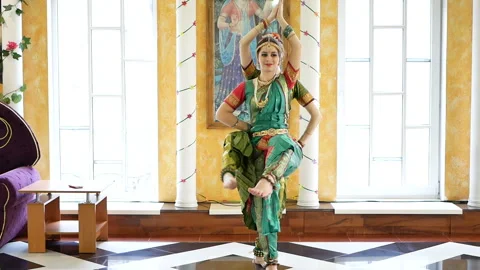 Beautiful Indian girls dancer indian dance. Stock Footage