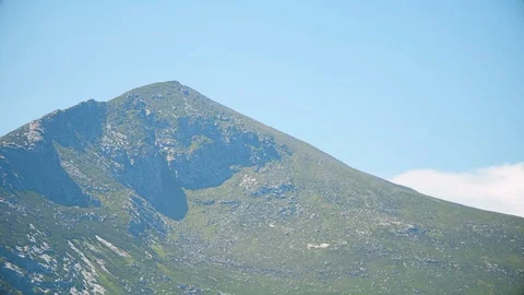 Beautiful Irish Mountain Ranges Video stock 115018704