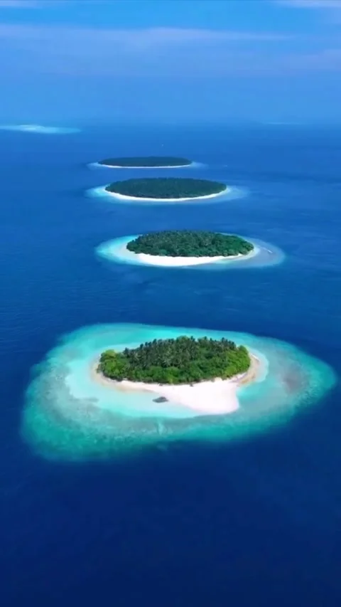 Beautiful island 스톡 동영상 321597062