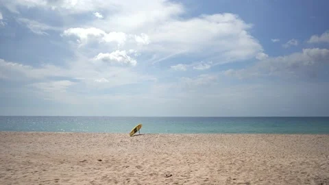 Beautiful Kata Noi beach background. 库存影片 144862987