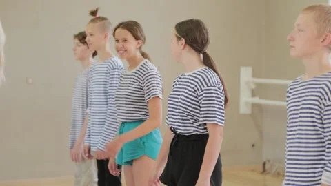 Beautiful kids learn pantomime at pantomime theater. Stock Footage 139117679