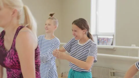 Beautiful kids learn pantomime at pantomime theater. Stock Footage 139117764