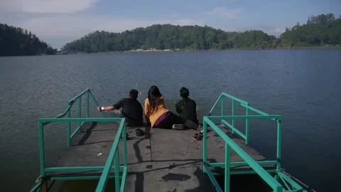 Beautiful Lake 스톡 동영상 184370576