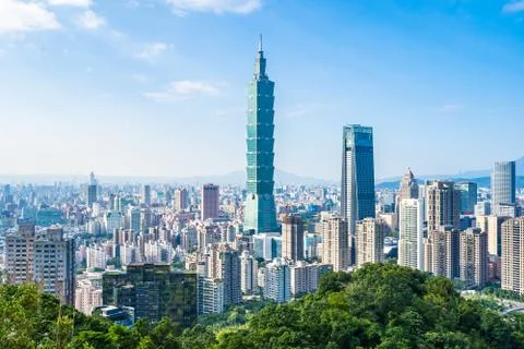 Beautiful landscape and cityscape of taipei 101 building and architecture in  Stock Photos