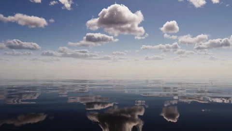 Beautiful landscape of clouds over the sea. Stock-Footage 261762360