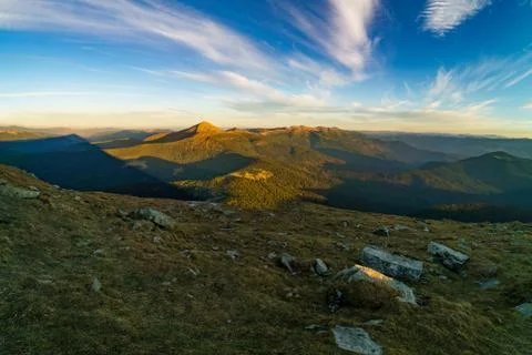 Beautiful landscape at sunset of Mount Hoverla is the highest mountain of the Foto stock