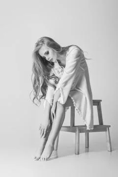 Beautiful  model blonde posing in studio Stockfoto's