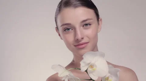 Beautiful model with flower Stock-Footage 49541894