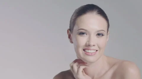 Beautiful model reflected in mirror Stock-Footage 49652809