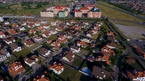 Beautiful modern city. Horizontal view of the roofs of European houses. European Vídeos de archivo 92000669