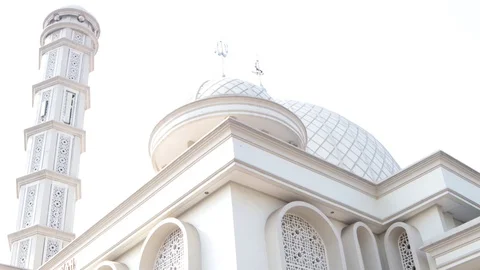 Beautiful mosque Video stock 117959697