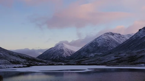 Beautiful mountain landscape. Reflection in a clear lake. time lapse Stock-Footage 97188582