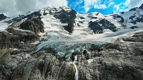 Beautiful mountain landscape in summer Stock Footage 259615084