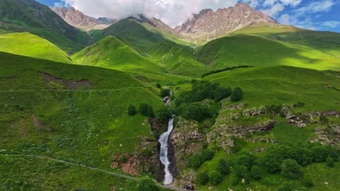 Beautiful mountain landscape in summer Stock Footage 259642208