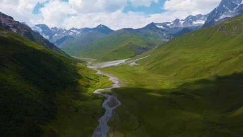 Beautiful mountain landscape in summer Stock Footage 259642364