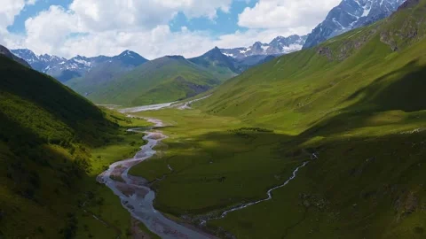 Beautiful mountain landscape in summer Stock Footage 259642430