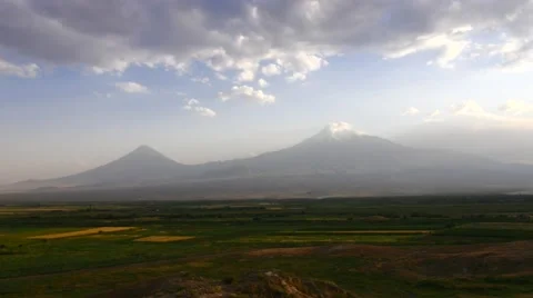 Beautiful Mountains with Clouds 動画素材 53202892