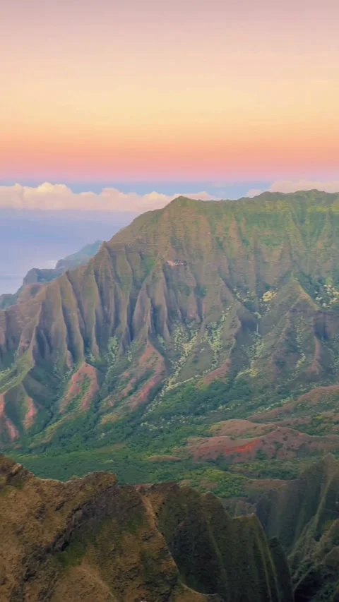 Beautiful Mountains View 動画素材 264924189