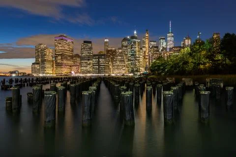 Beautiful Night Light and Lower Manhattan skyline with East River and New York Stock Photos