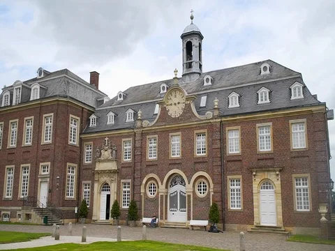 Beautiful old castle in Germany 스톡 동영상 80493164