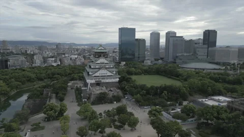 Beautiful Osaka Castle Stock Footage 283374452