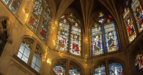 Beautiful panning view of the ceiling, windows and interior of famous Stock Footage 171242794