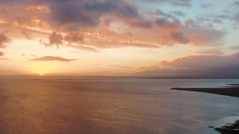 Beautiful panoramic sunset view of seaside. Inch beach, Ireland Stock Footage 104630243
