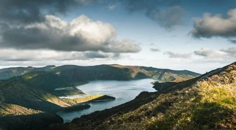 Beautiful panoramic view of Lagoa do Fogo, Lake of Fire, in Sao Miguel Island Foto stock