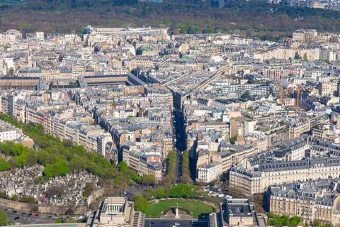 Beautiful panoramic view of Paris from the Eiffel Tower Stockfoto's