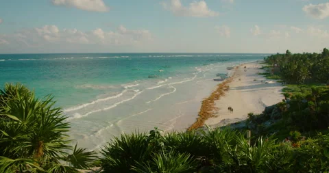 Beautiful panoramic view of sandy beach Playa Santa Fe and turquoise Caribbean Видео 344211562