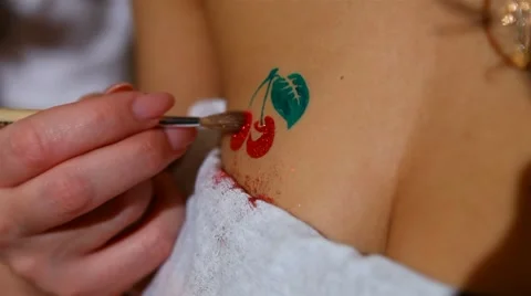 Beautiful pattern on the body. Body Art Stock Footage 8536210