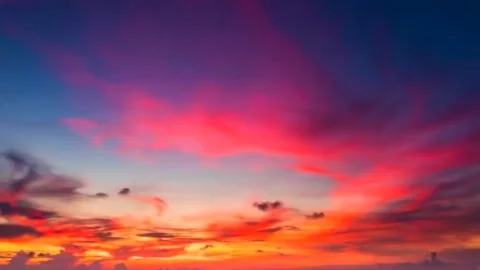 Beautiful Red Sky with Passing Clouds Time lapse Background. 스톡 동영상 202294269