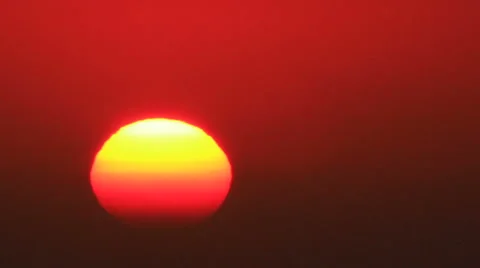   Beautiful  red sky in  sunset with red clouds. Time lapse  without birds Видео 53015701