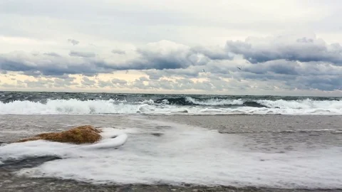 Beautiful sea waves Stock Footage 81662871