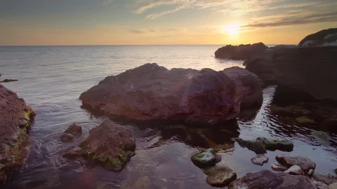 Beautiful seascape sundown  Видео 121302425