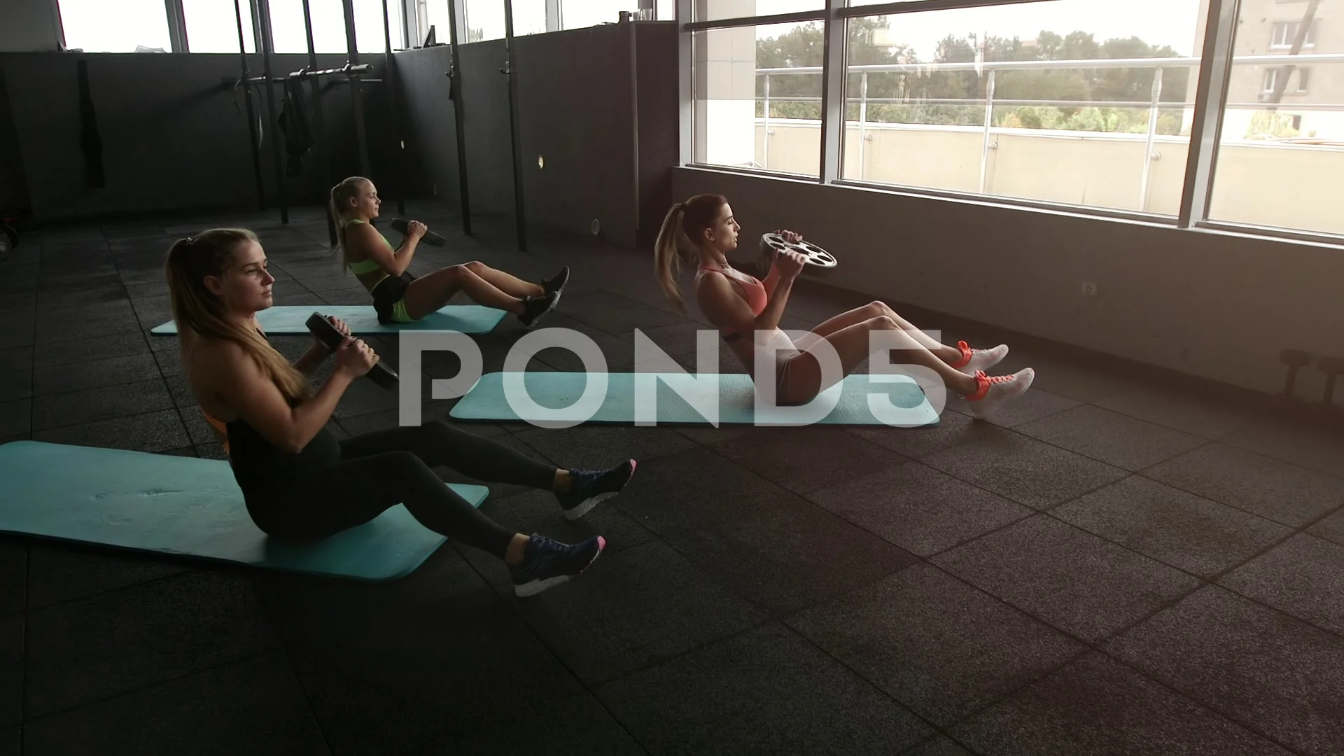 sexy girls working out