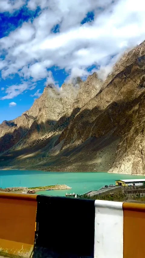 BEAUTIFUL SKARDU ROADSIDE Video stock 323717271