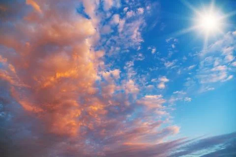 Beautiful sky with cloud before sunset Fotos de archivo