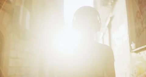Beautiful smiling young african american girl enjoying listening to music Stock-Footage 160550153