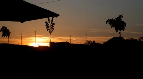 A beautiful spring sunset over the horizon in the city of Nis, Serbia 스톡 동영상 37849181