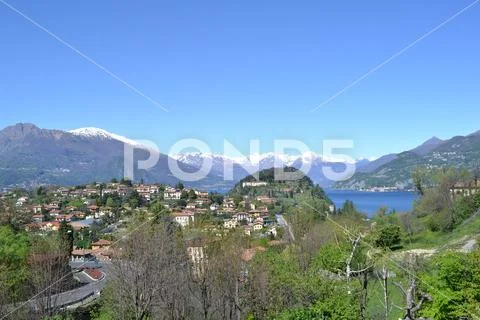 Beautiful spring view to Bellagio peninsula and the lake Como. Stock Photos