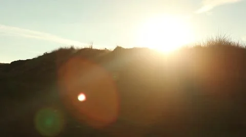 Beautiful sun time lapse with sun flares Stock Footage 45160139