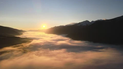 The beautiful sunrise Video stock 141536649