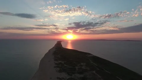 Beautiful sunset on the beach Stock-Footage 171080204