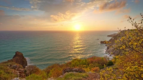 Beautiful sunset on cliffs. Stock Footage 274490113