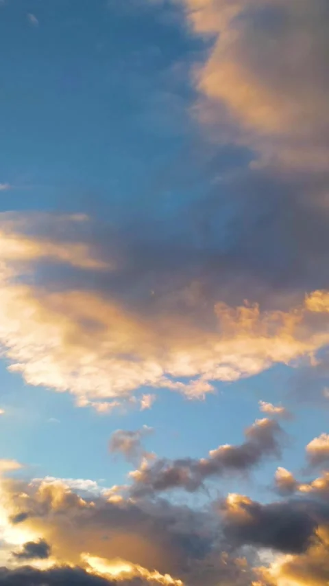 Beautiful Sunset Clouds Time Lapse Vertical Video Stock-Footage 334874265