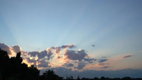 Beautiful sunset cloudscape. Video time lapse of sunny evening sky Video stock 147083468